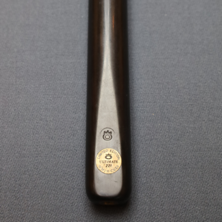 Omin Limited Edition used snooker cues